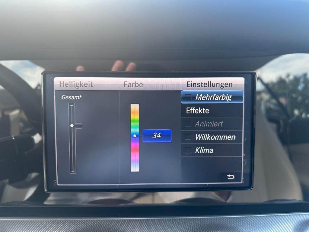 Fahrzeugabbildung Mercedes-Benz E 450 Coupé 4M SpurH SpurW ParkAss SHZ Navi LED