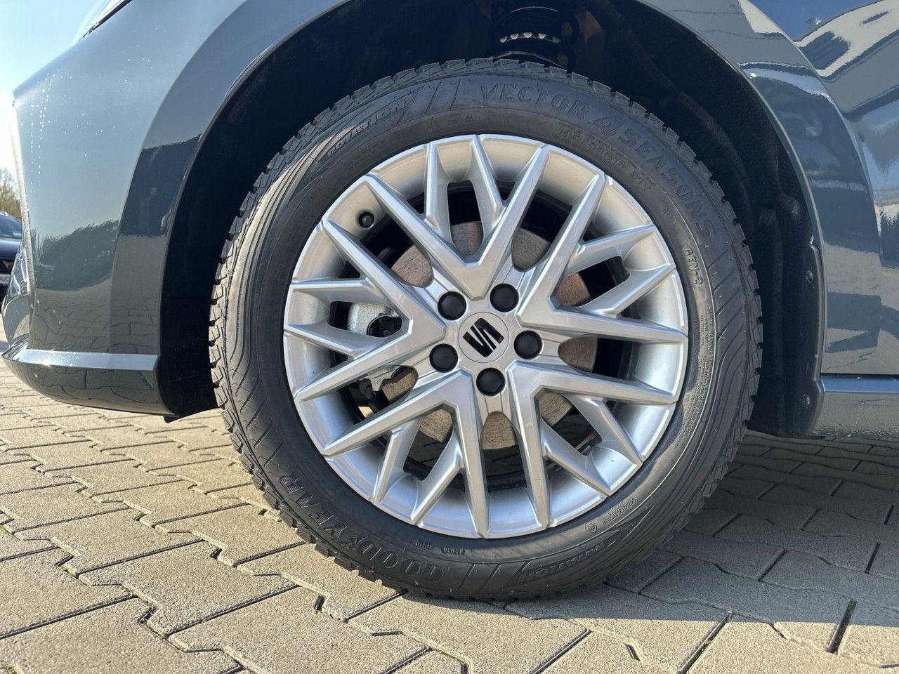 Fahrzeugabbildung SEAT Ibiza Style 1.0 Tsi 116 PS 6-Gang