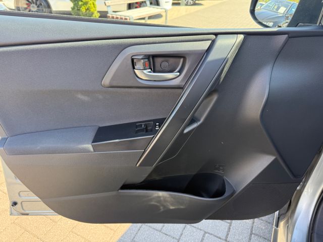 Toyota Auris Cool