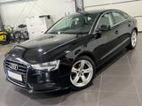 Audi A5 2.0 TDI Sportback **Navi*AHK*SHZ*PDC**