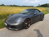 Porsche 991 Carrera GTS Cabriolet PDK Carrera GTS Leder - Porsche 991 in Duisburg