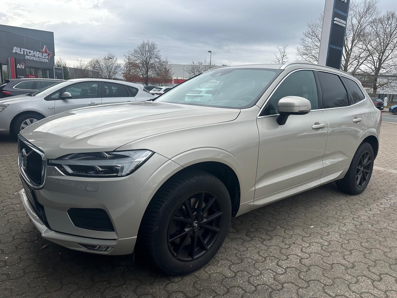 Volvo XC 60 Momentum Pro AWD LED