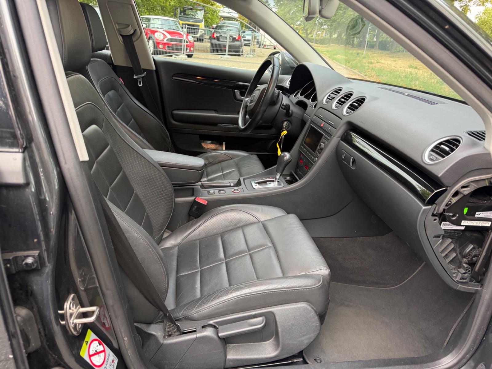Seat Exeo 2011 — photo 14