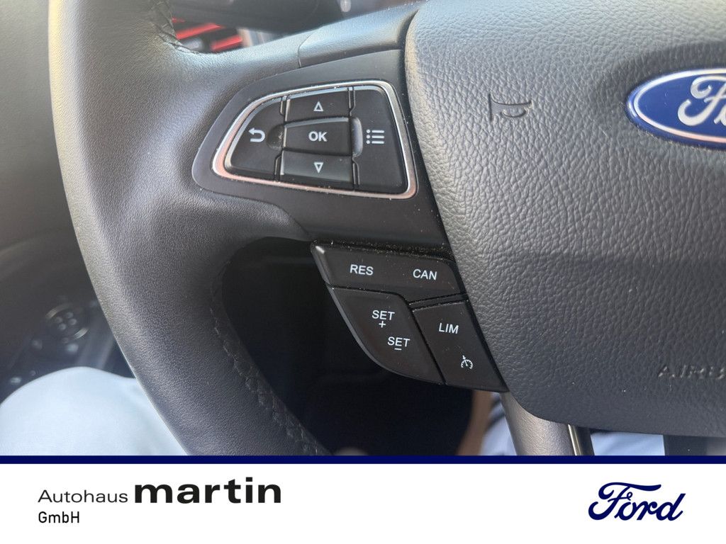 Fahrzeugabbildung Ford EcoSport 1.0 Titanium KAMERA XENON NAVI FACEL.