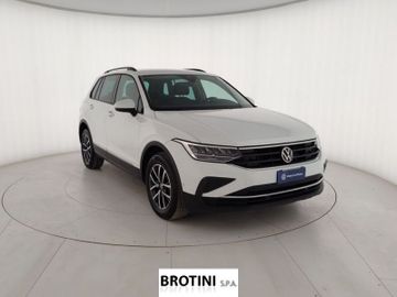 Volkswagen Tiguan - 4