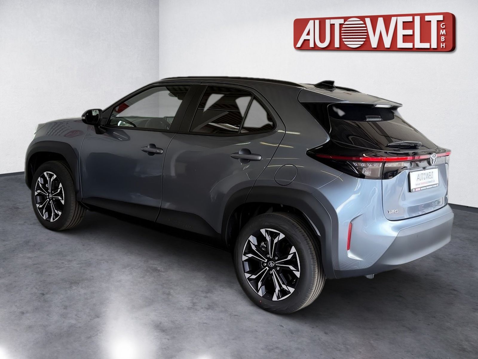 Fahrzeugabbildung Toyota Yaris Cross Teamplayer 1.5-l-Hybrid EPH,