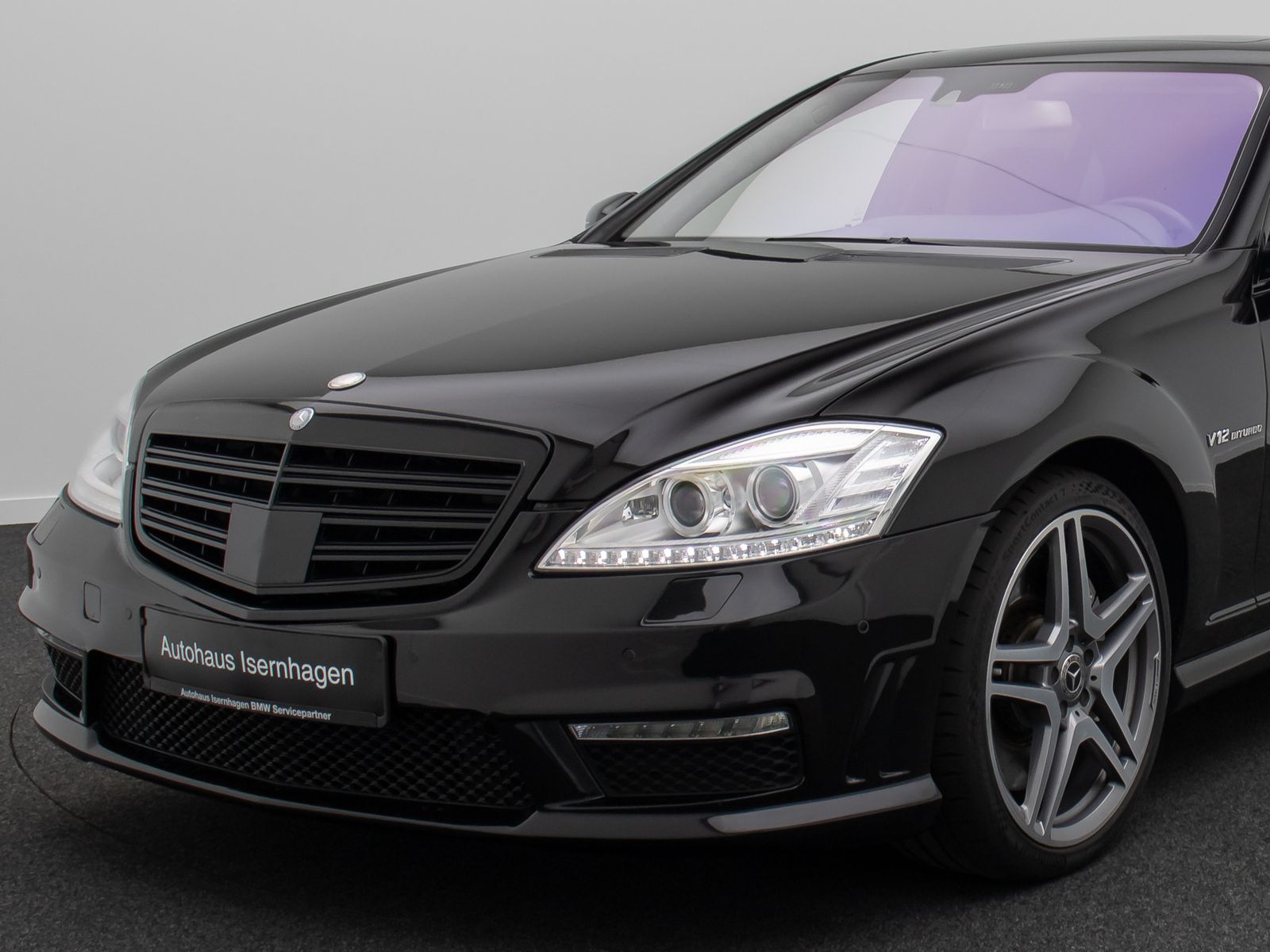 Fahrzeugabbildung Mercedes-Benz S 65 AMG Long Massage BiXenon Kamera GSD 20"Voll