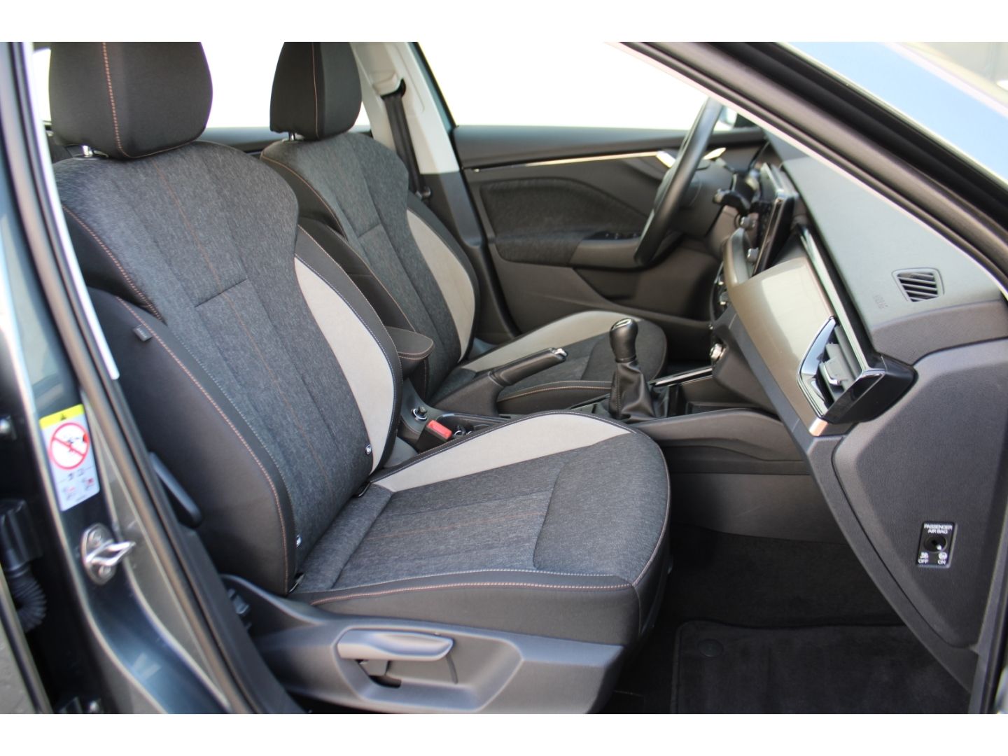 SKODA Scala Style 1.0 TSI LED GRA CarPlay StHzg DAB PD - Image 11