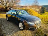 Audi A4 Lim. Ambiente 2.0 - gebrauchte Audi A4 aus dem Jahr 2010