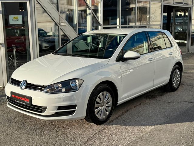 Volkswagen Golf VII Lim. Trendline BMT