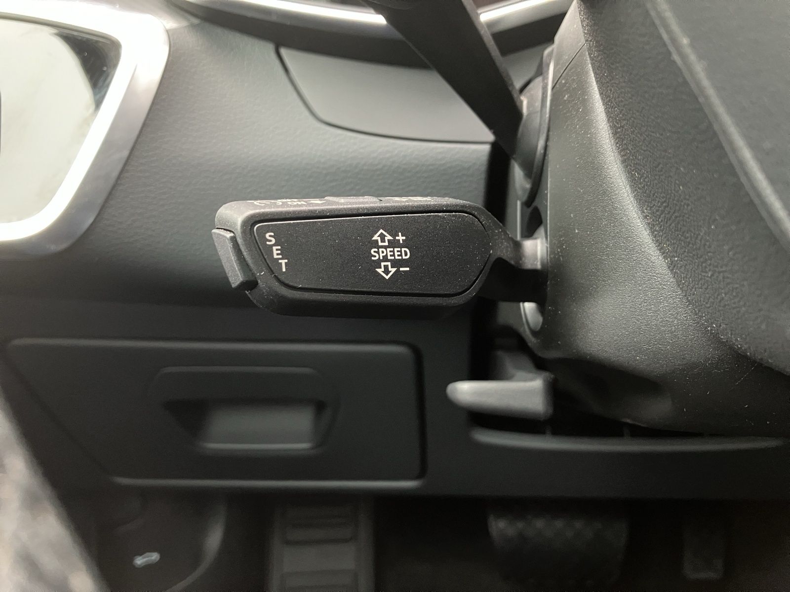 Fahrzeugabbildung Audi A6 Avant 40 TDI quattro sport