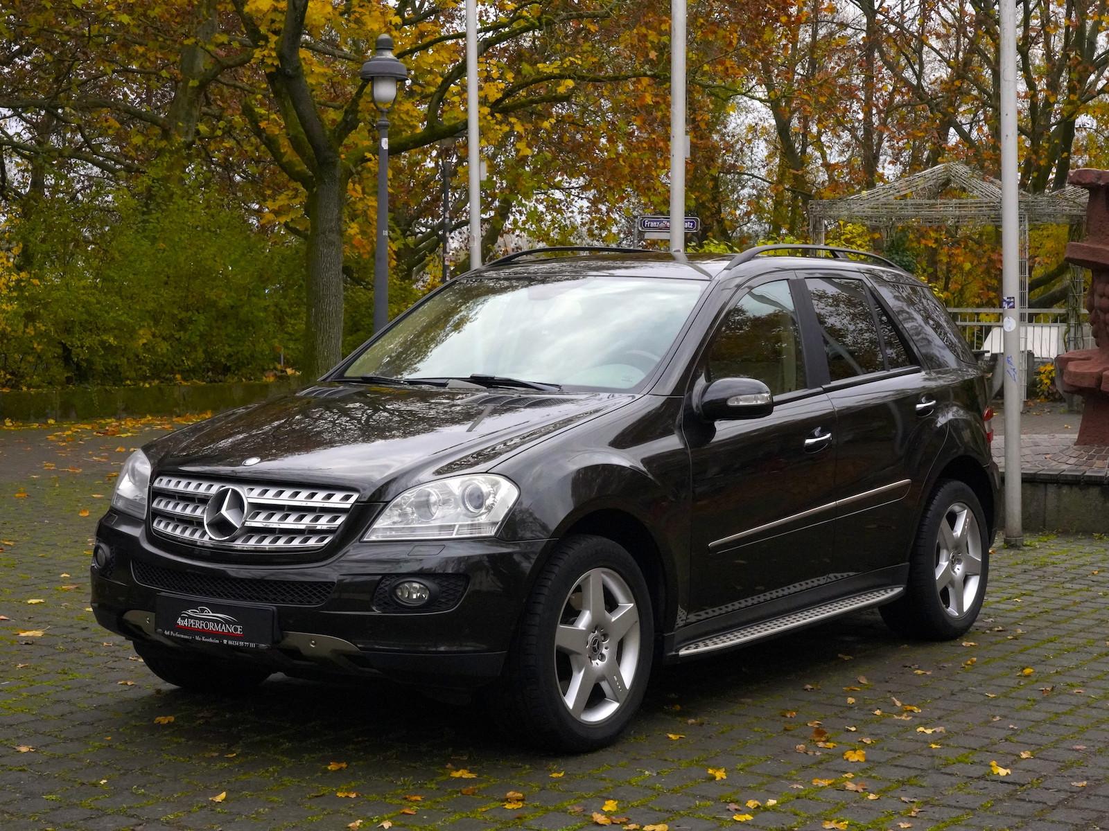 Mercedes-Benz ML 500 4Matic*AMG-Styling~Offr-Paket~StHz~AHK*