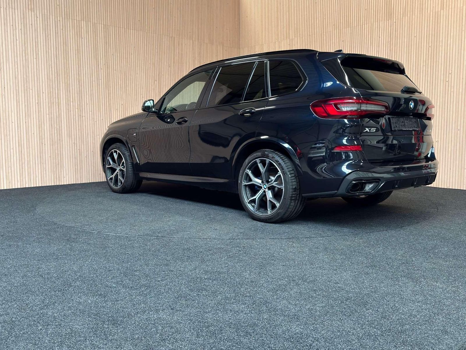 BMW X5 X5 xDrive45e| M-pakket| AHK| HUD| DAB| Pano|  imagem 3