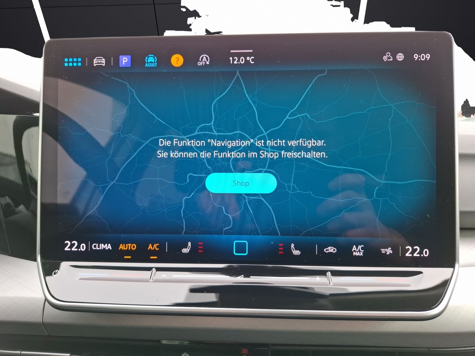 Fahrzeugabbildung Volkswagen Golf VIII TSI Life LED CarPlay AID ACC Park-Assi