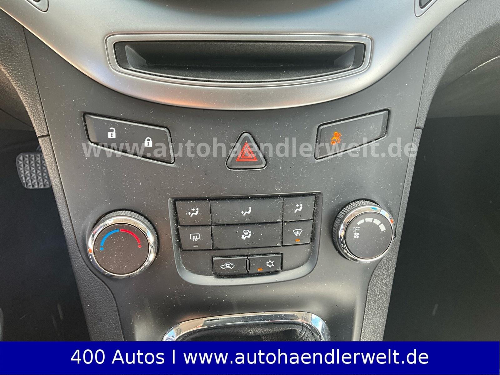 Chevrolet Orlando 2011 — photo 13
