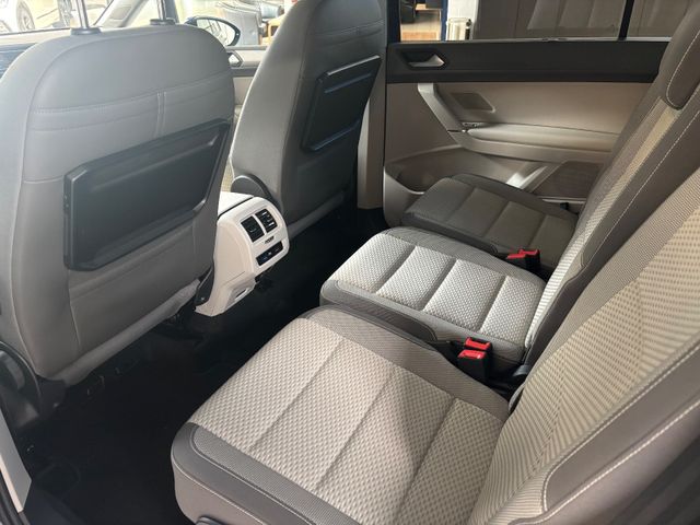 Touran 1.6TDI DSG *Allstar*ACC*Navi*AHK*