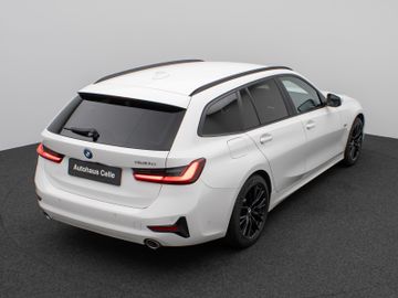 Fahrzeugabbildung BMW 320e 360°Laser DAB HiFi WLAN Komfort Alarm Sport