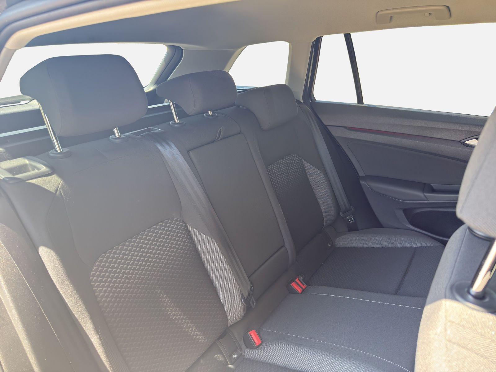 Volkswagen Golf VIII Variant 1.5 TSI ACTIVE*LED*AHK*KAMERA*, миниатюра 17