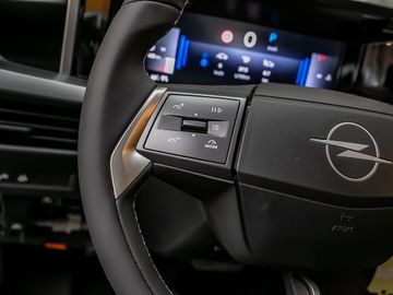 Opel Frontera GS 1.2 107 kW Kamera Navi 7-Sitzer