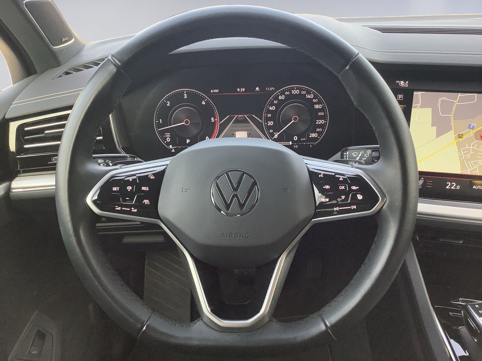 Volkswagen Touareg - Bild 12