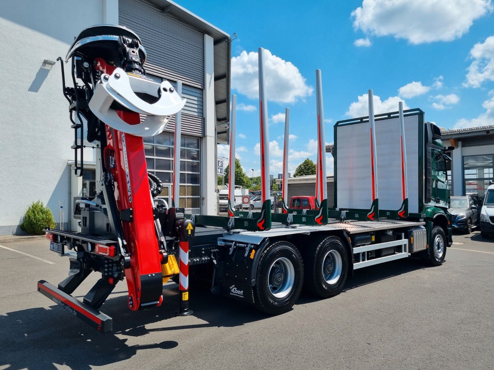 Fahrzeugabbildung Mercedes-Benz Arocs 2651 L 6x4 Palfinger Epsilon TZ12-98