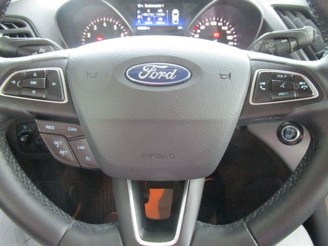 Kuga Cool & Connect