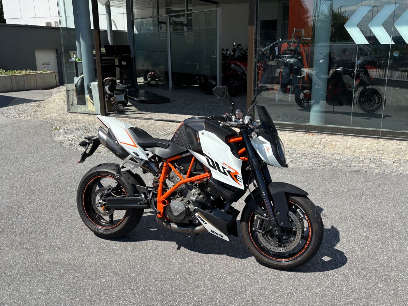 Fahrzeugabbildung KTM 990 Super Duke R