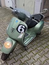 Vespa GTS 300 Sei Giorni - Vespa Motorräder in Ludwigshafen