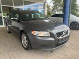 Volvo V50 Kombi D2 Kinetic - gebrauchte Volvo V50 aus dem Jahr 2011