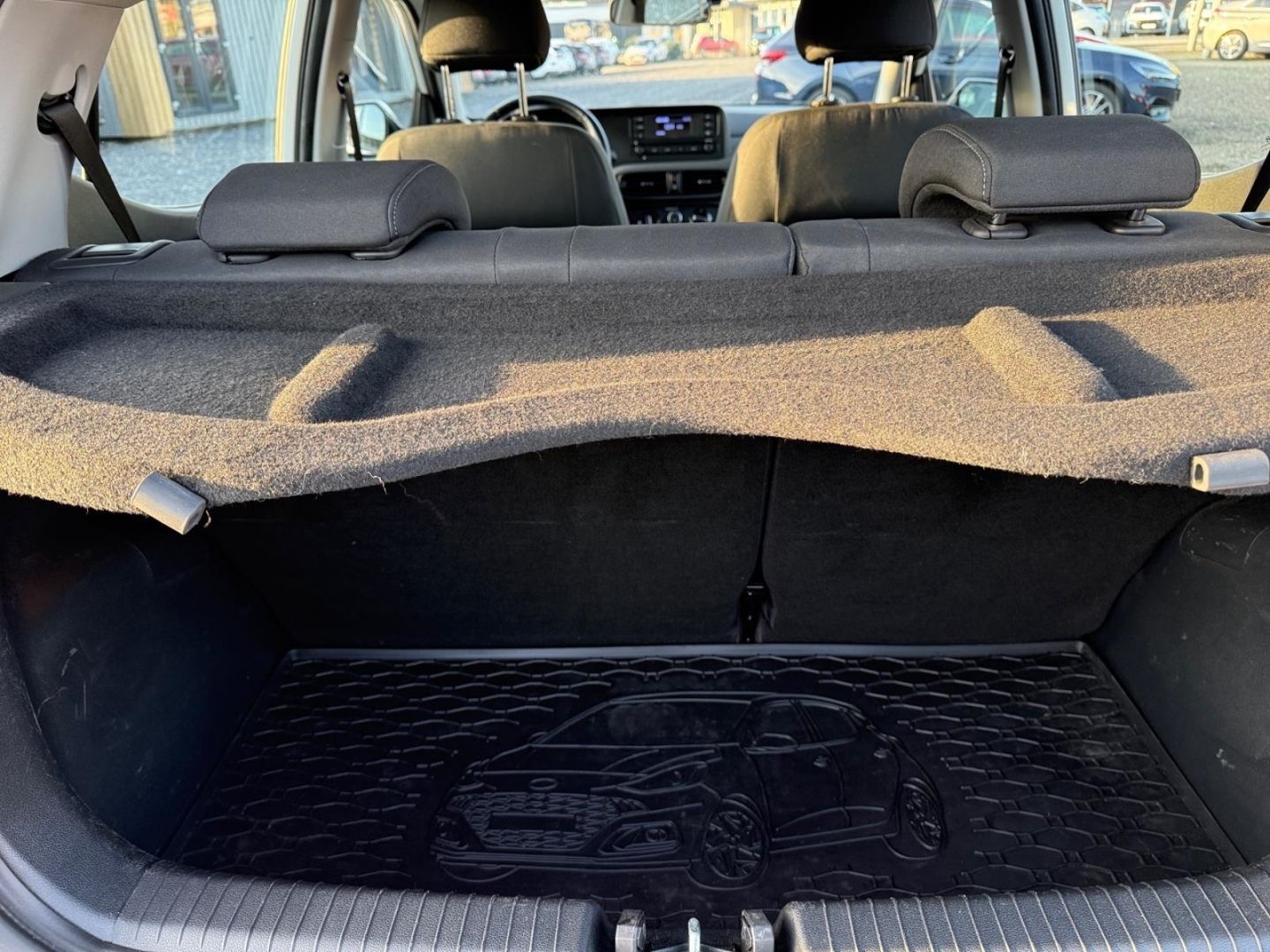 Fahrzeugabbildung Hyundai i10 1.0 Benzin M T Select Funktionspaket