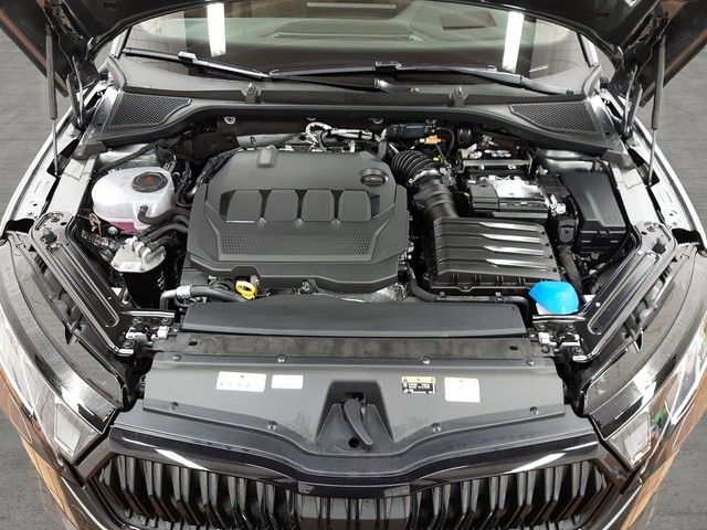 Fahrzeugabbildung Skoda Octavia Combi Sportline 2.0TDI DSG AHK DCC Navi