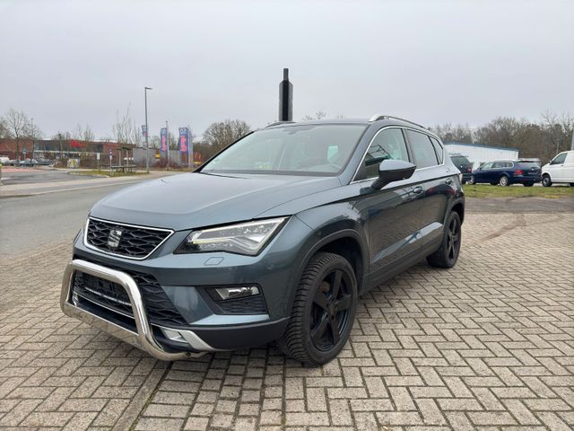 Seat Ateca Style Navi Alcantara AHK