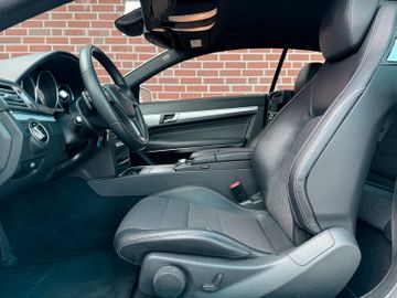 Mercedes E 220 - 11