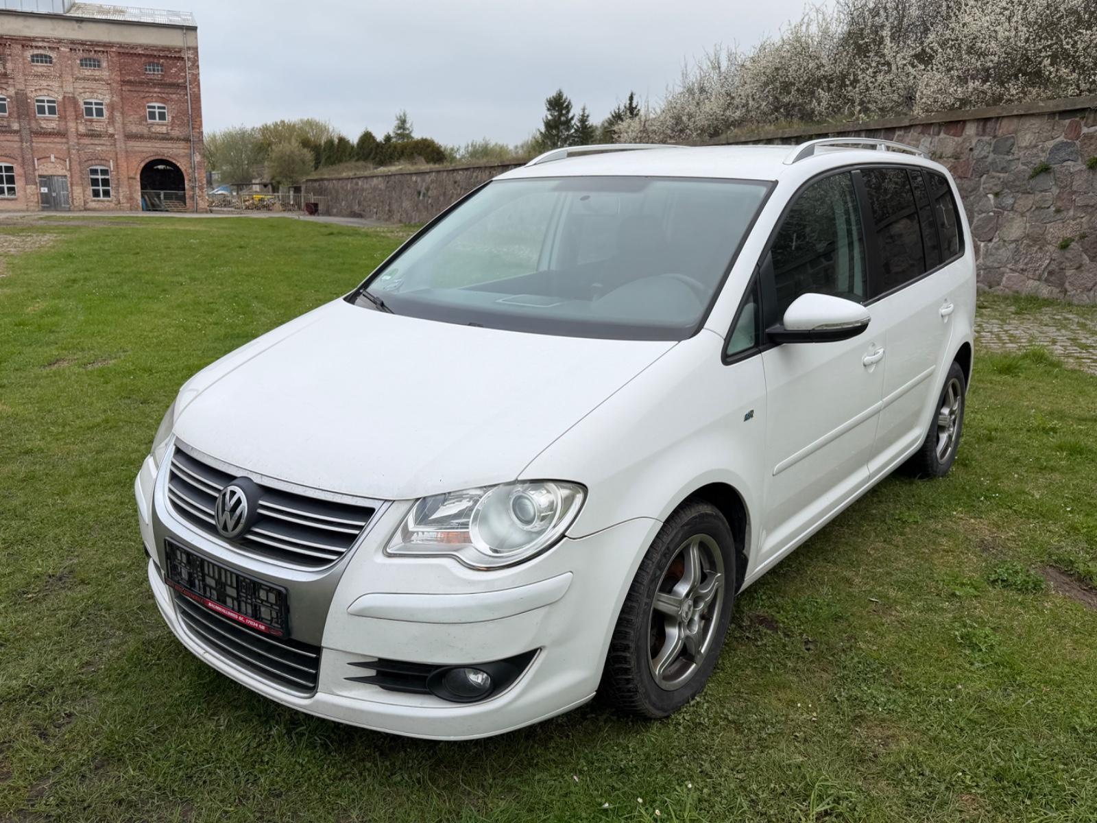 Volkswagen Touran 1.4 TSI R-Line Edition