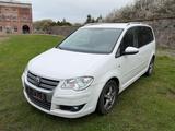 Volkswagen Touran 1.4 TSI R-Line Edition - Volkswagen Touran: R Line Edition