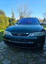 Opel Vectra B Caravan seltener 2,2l Motor - Opel Vectra: B Caravan