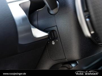 2025 Mercedes-BENZ EQB — миниатюра 16