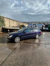 Mercedes-Benz Mercedes c320 - Mercedes-Benz C 320 mit Benzin-Antrieb: Kombi, Automatik