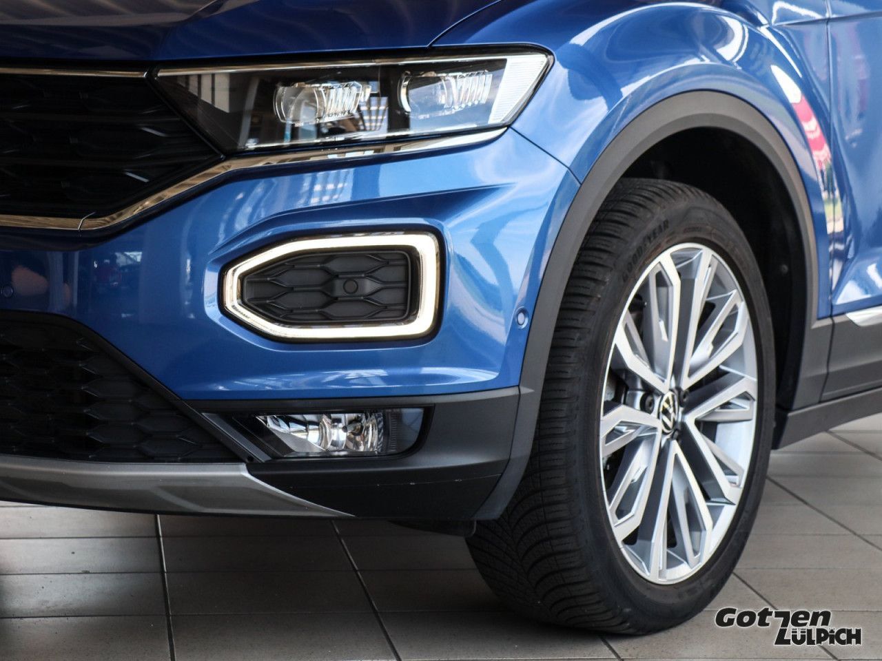 Fahrzeugabbildung Volkswagen T-Roc Cabriolet Style 1.5 TSI Navi Leder LED