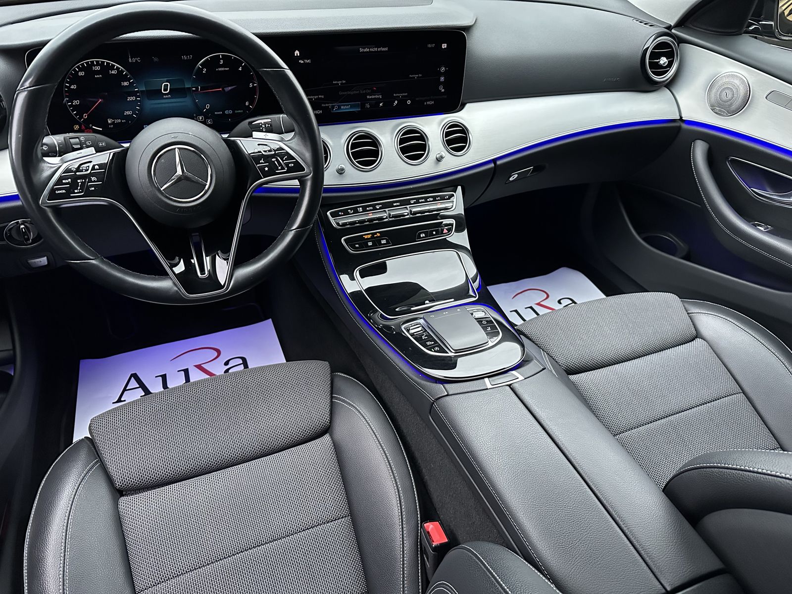 Fahrzeugabbildung Mercedes-Benz E 220d T Avantgarde NAV+LED+AHK+BURMESTER+KAM+VC