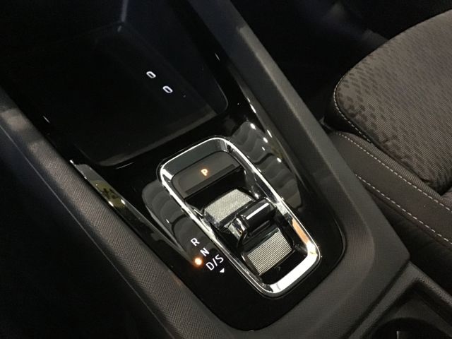 Fahrzeugabbildung Skoda Octavia Clever 2.0 TDI Combi DSG/Navi/ACC/Kamera