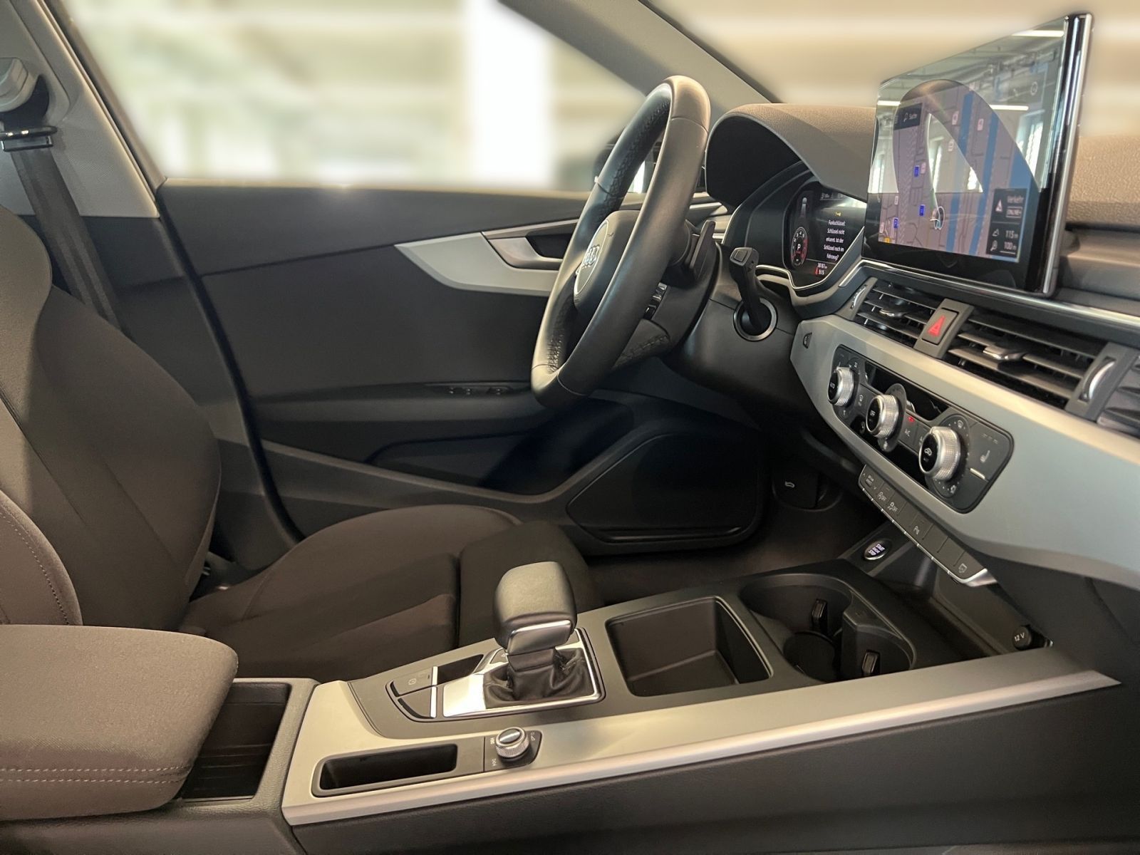 Audi A4 - Bild 12