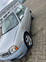 Nissan Micra Automatik. Ideales Autos für ... - Nissan Micra aus 2002
