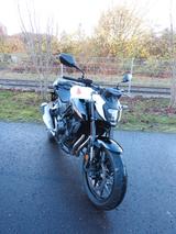 Honda CB500 Hornet, weiß, 1. Hand, TOP! - Angebote