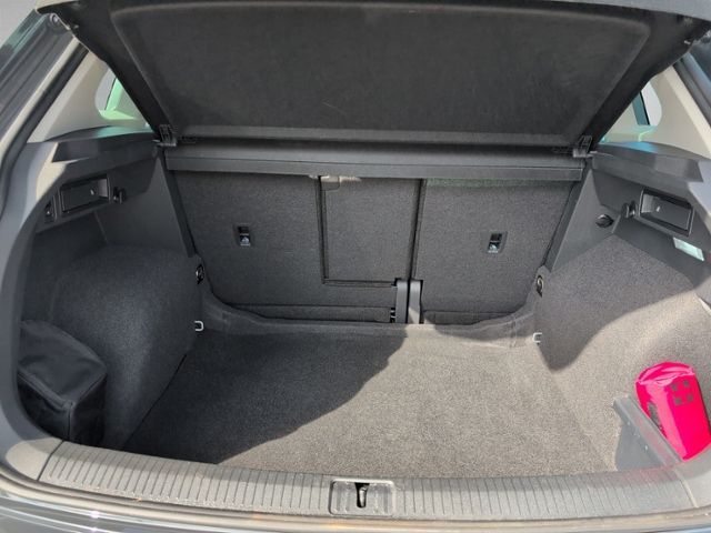Tiguan 1.5 TSI DSG ELEGANCE AHK+KAMERA+LED+NAVI.