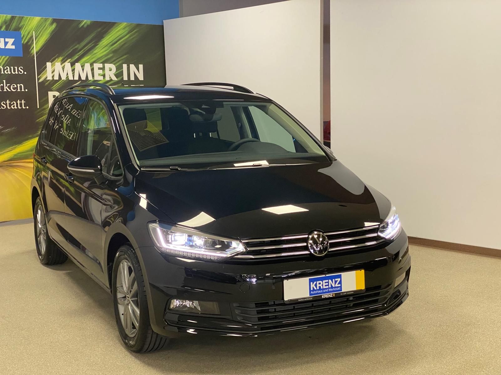 Fahrzeugabbildung Volkswagen Touran 1.5 TSI Comfortline+MATRIX+ACC+TOTWINKEL+