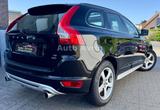 Volvo XC60 2.4 R-Design AWD-PANO-LEDER-XENON-LED - Volvo aus 2010: Geländewagen