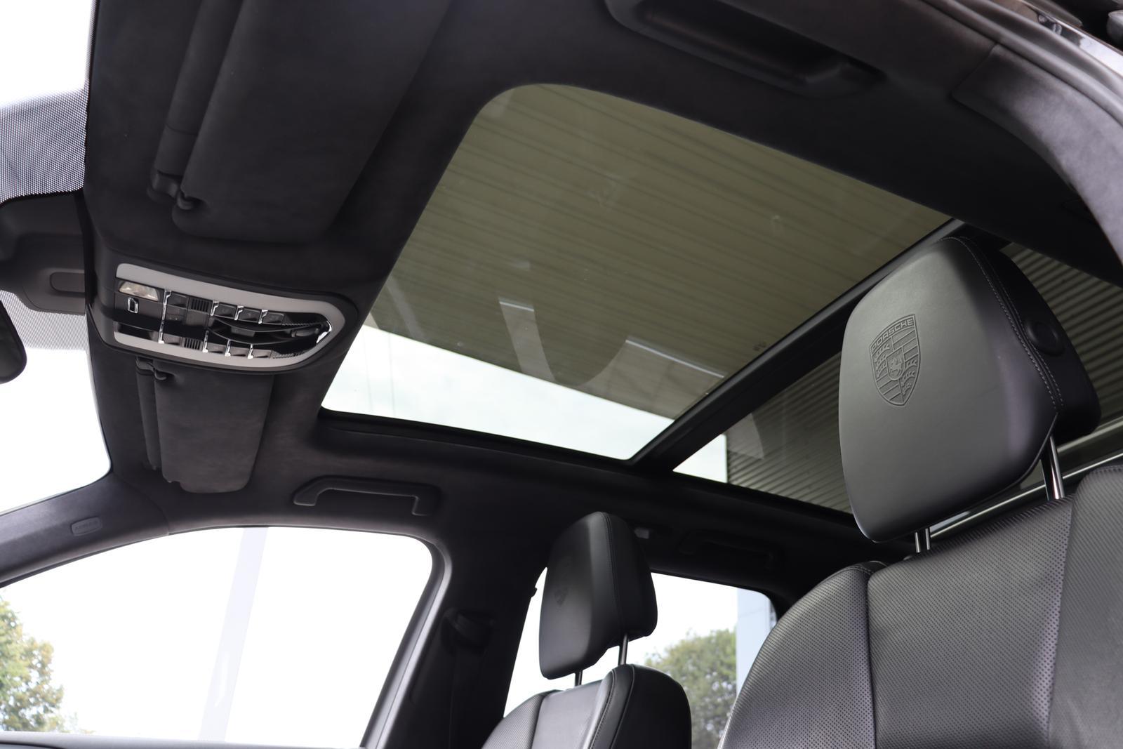 Porsche Cayenne S PANO/ACC/PDLS//LUFT/BOSE