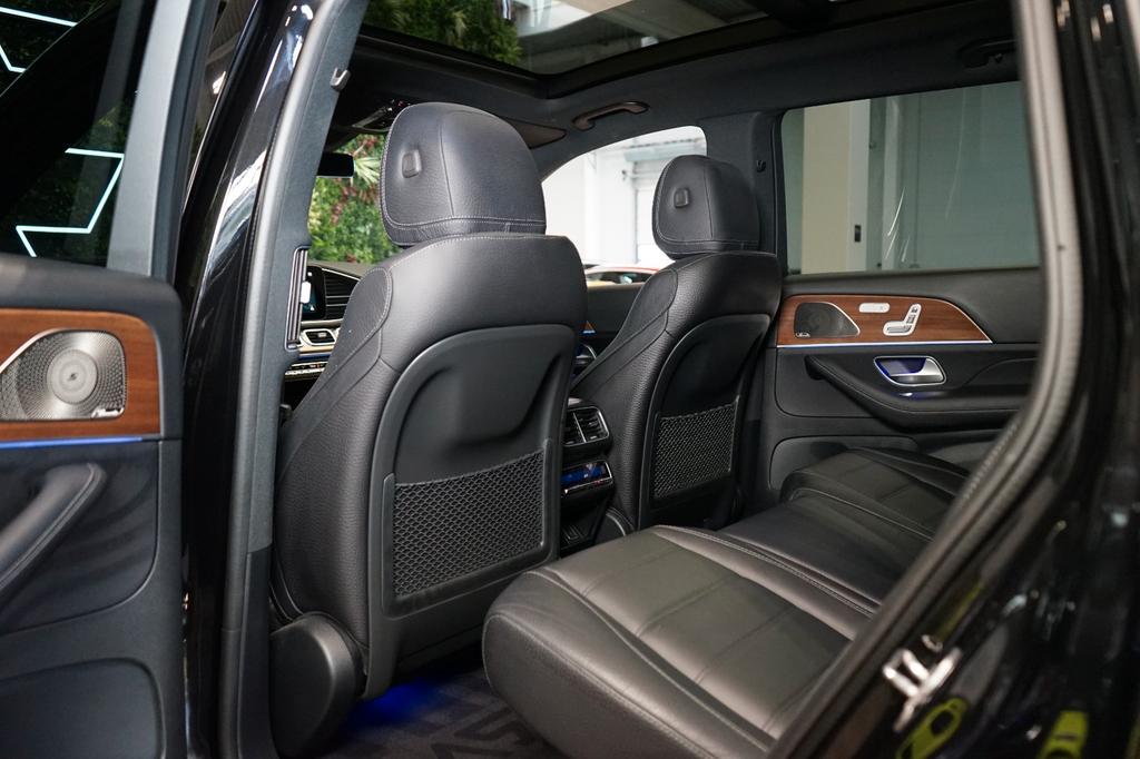 Mercedes-Benz GLS 400