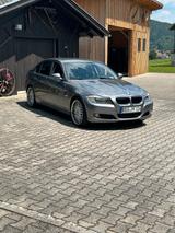 BMW 320d E90 - BMW 320: E90 320d